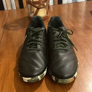 Nike Gato II Indoor Soccer Shoes Cleats new 580453 007 black camo Mens Sizes Nike Gato 2 Indoor Soccer Black Camo Shoes Mens 12 (580453  main image 3